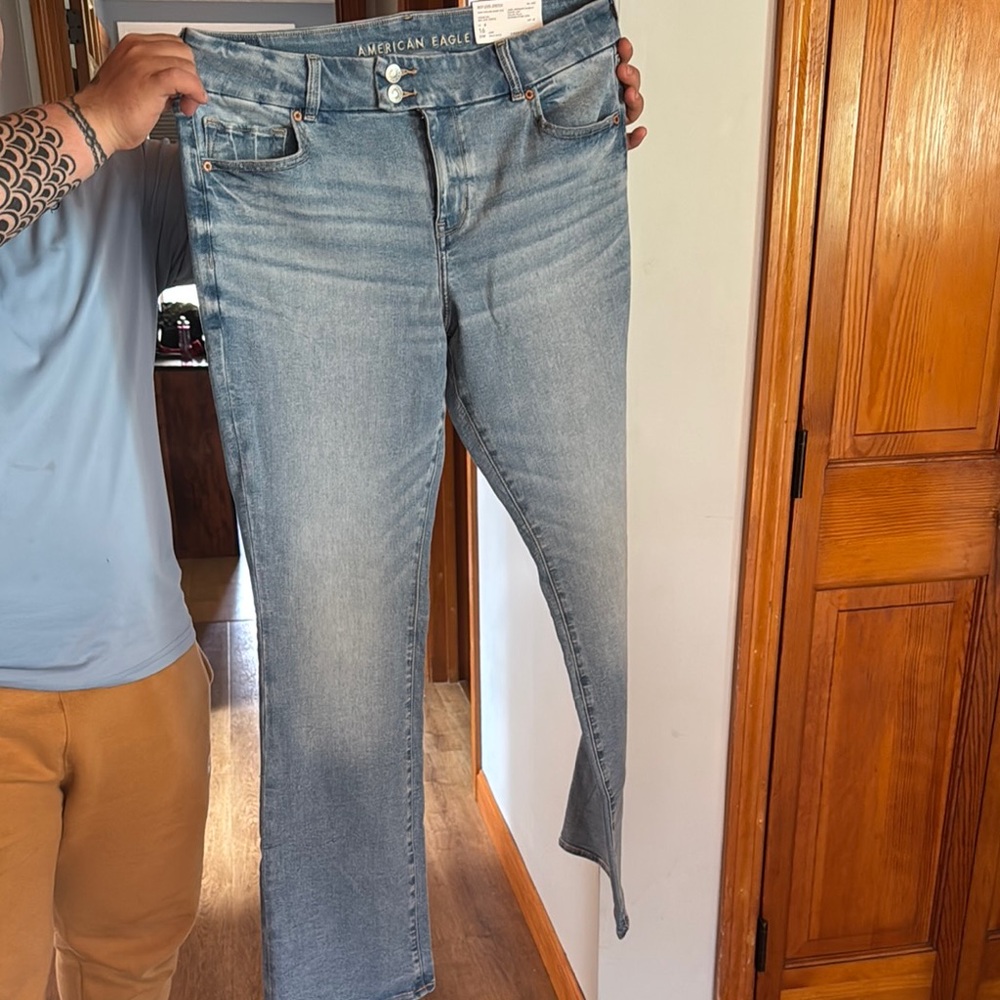 American Eagle Outfitters Women's High Rise Flare